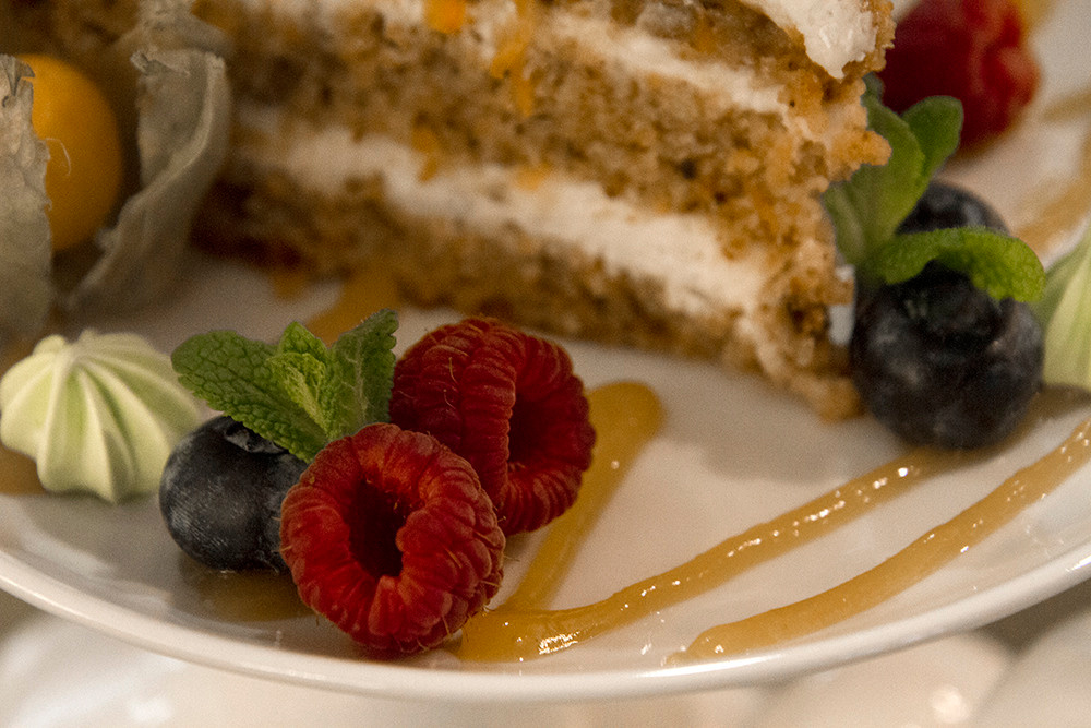 Интерьерная фотосъемка — Русская деревня Шуваловка. Репортажный фотограф Ольга Добросинская в Санкт-Петербурге