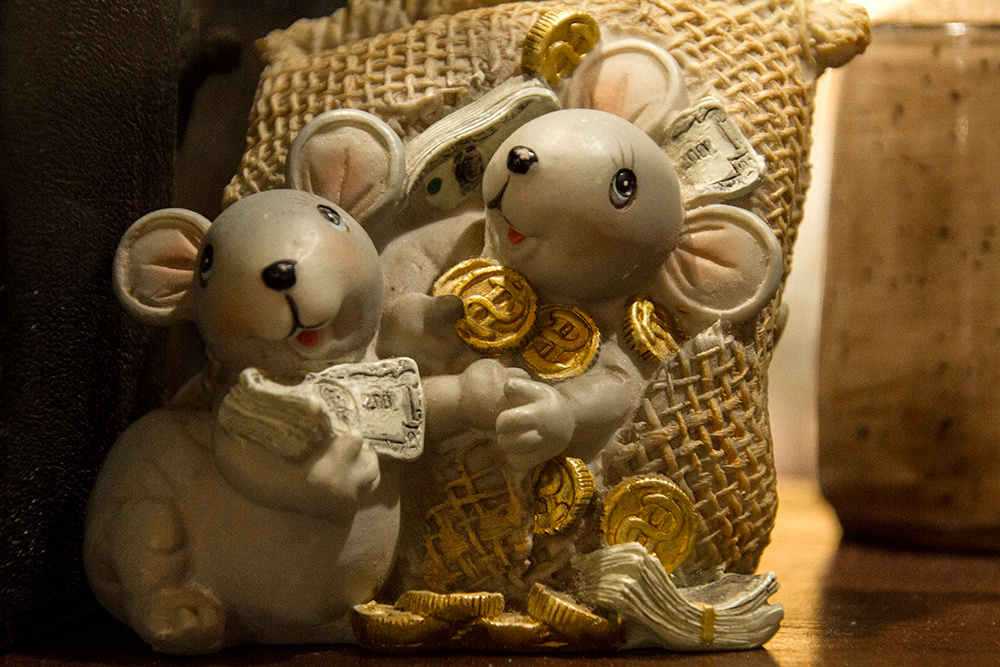 Интерьерная фотосъемка — Русская деревня Шуваловка. Репортажный фотограф Ольга Добросинская в Санкт-Петербурге