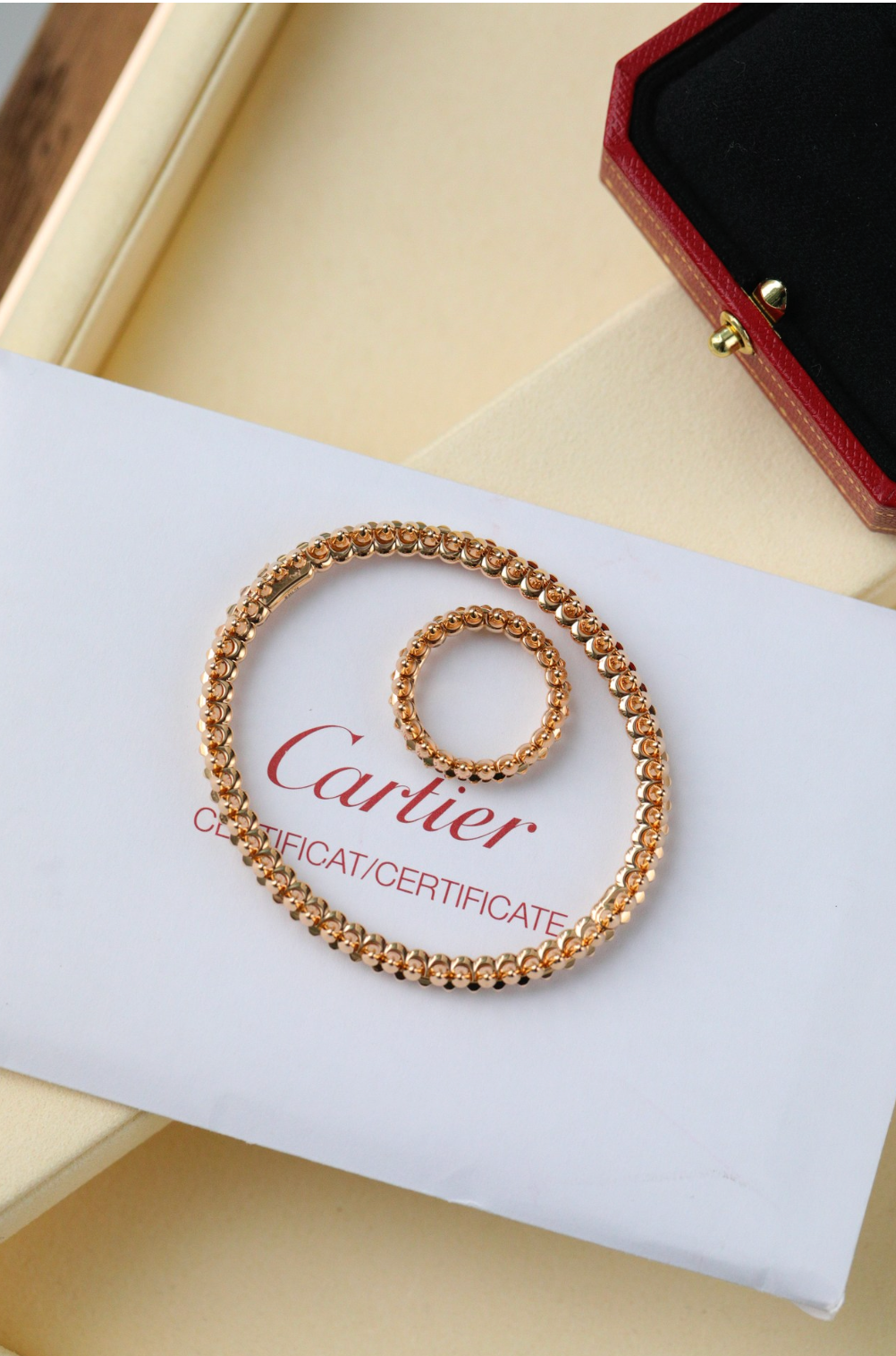 Съемка для маркетплейсов — wildberries, ozon, яндекс маркет. Портретный фотограф в Москве Анастасия Шагирова