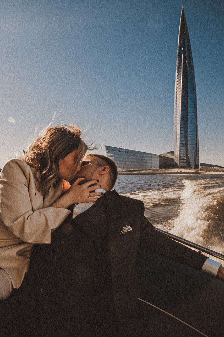 J & V. Портретный и Семейный фотограф в Санкт-Петербурге Rocket Alice