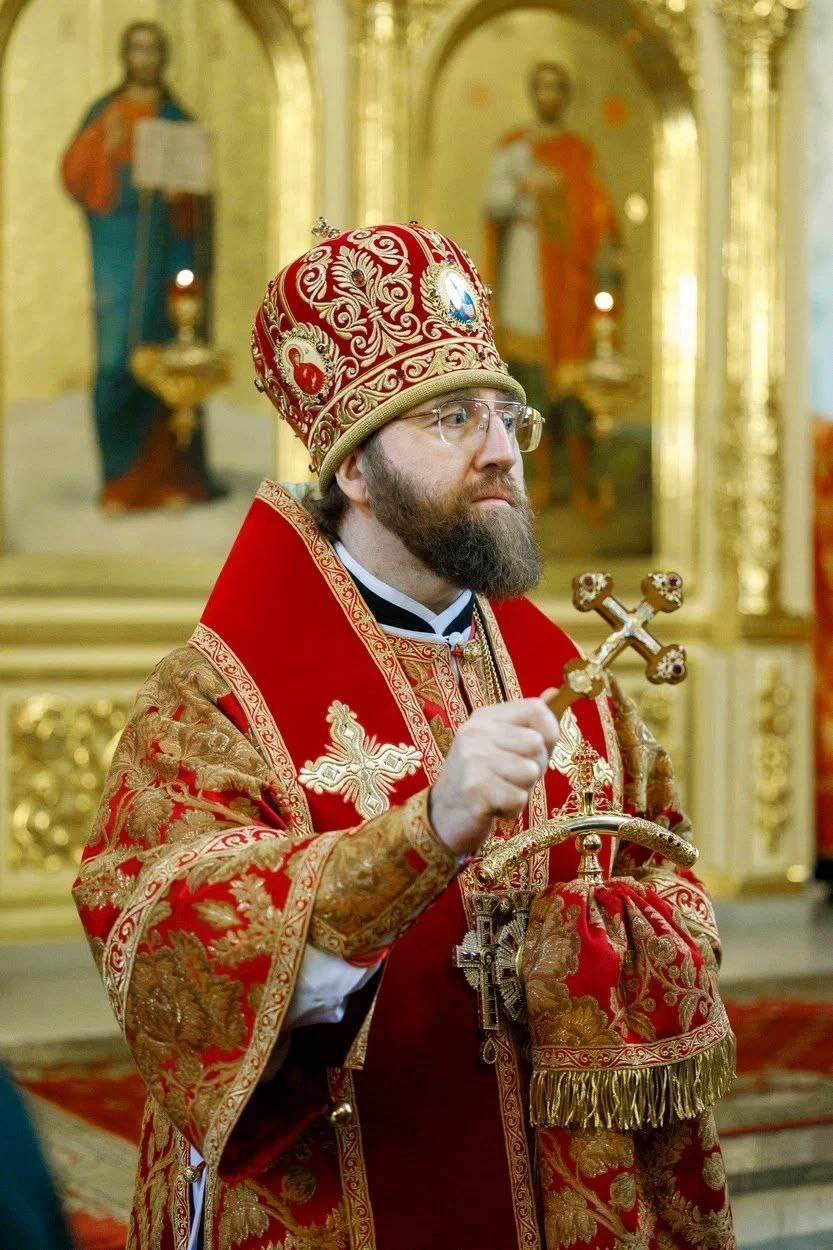 Благочинный Северо-Западного округа принял участие в Архиерейском Богослужении в соборе Покрова Пресвятой Богородицы. Саратовское Северо-Западное благочиние