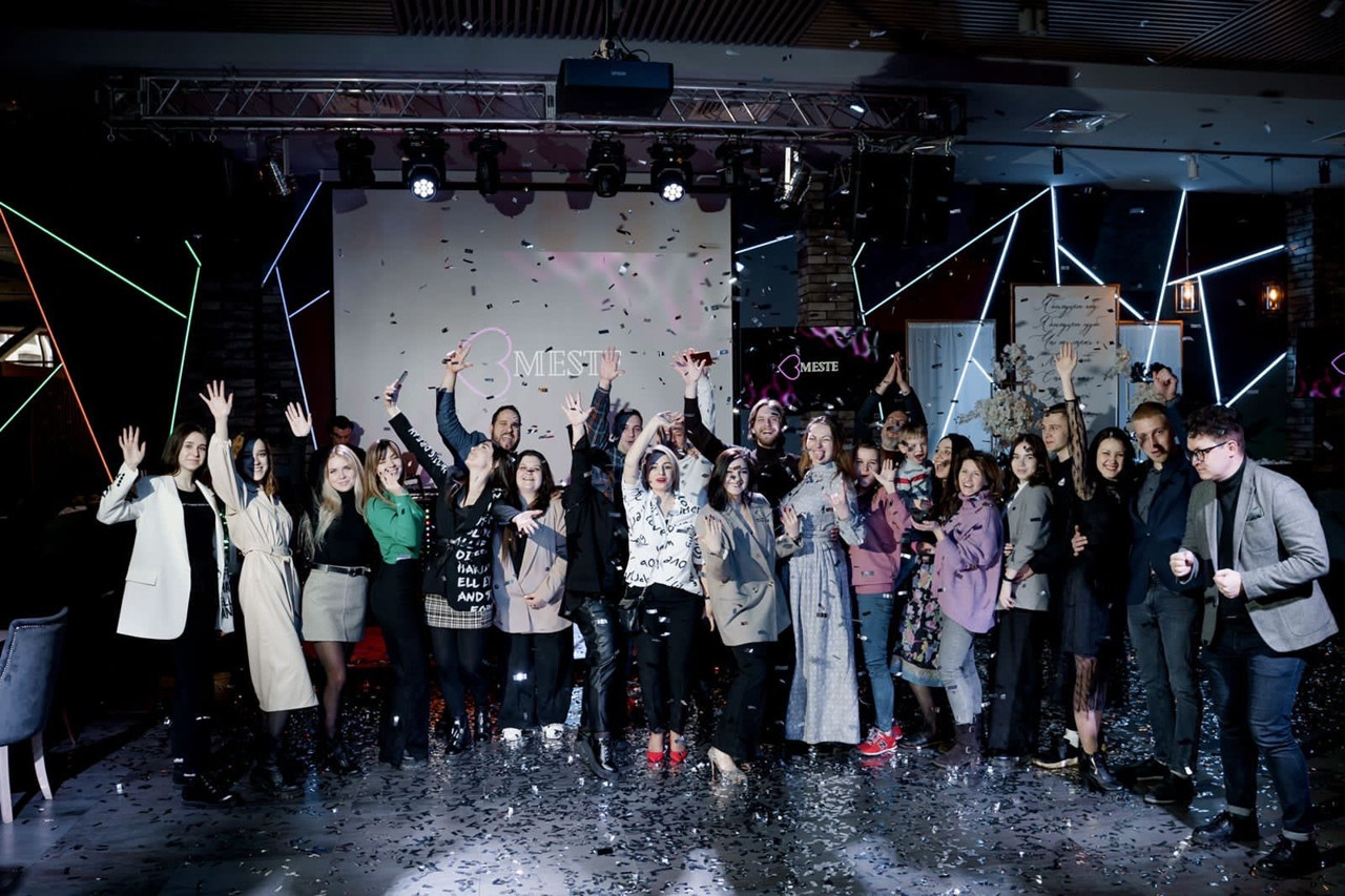 Вечеринки. Людмила Тихонова