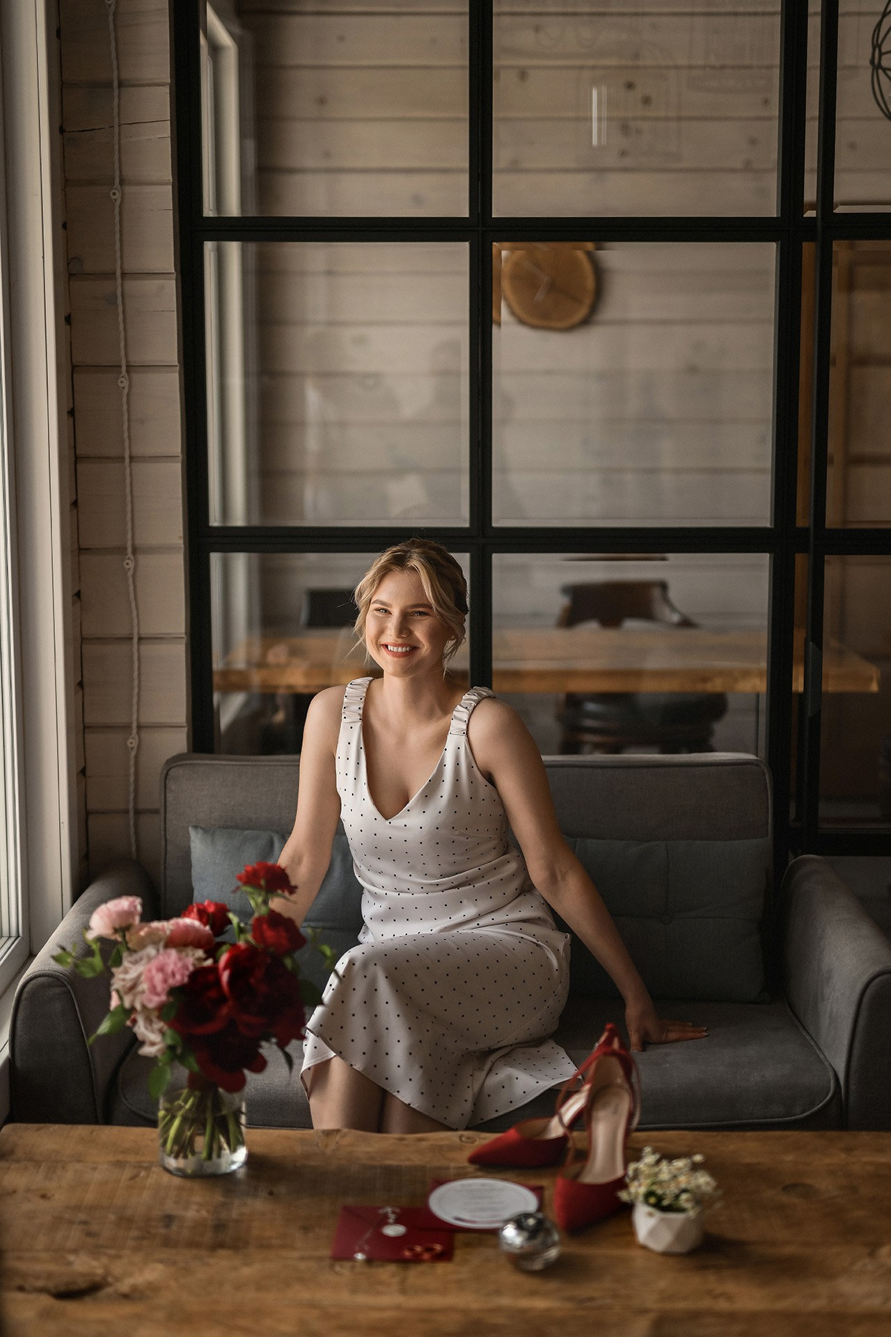 🏡 Роман и Мария — классическая свадьба в "Соснах" | Элегантные фото в доме событий под Красноярском. 📸 Свадебный и семейный фотограф в Красноярске Тихомиров Евгений | 17 лет опыта | 800+ свадеб