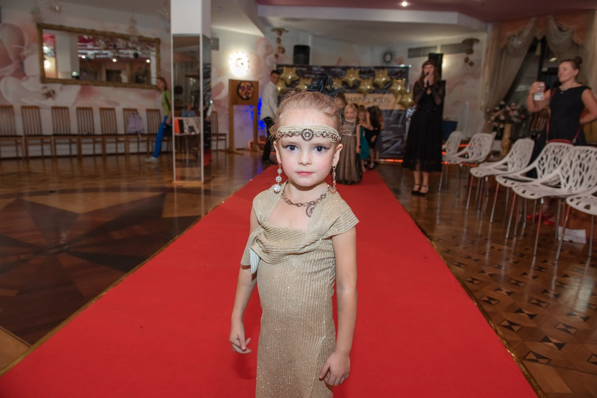 HAPPYkids дефиле санаторий Октябрьский. Семейный и коммерческий фотограф в Сочи Александр Бодунов