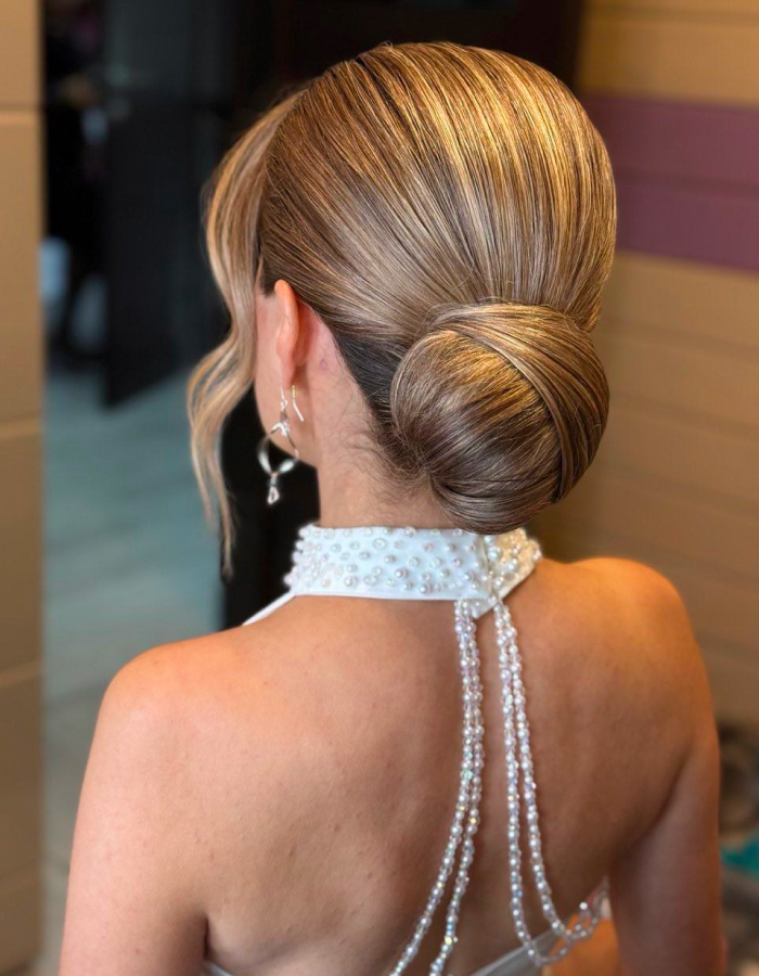 Стилист Кривенко. Подрядчики и друзья сети свадебных площадок House for wedding