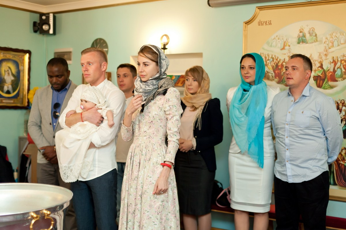 Крещение Свято-Троицкий Храм. г. Всеволожск. Фотограф на крещение в Санкт Петербурге