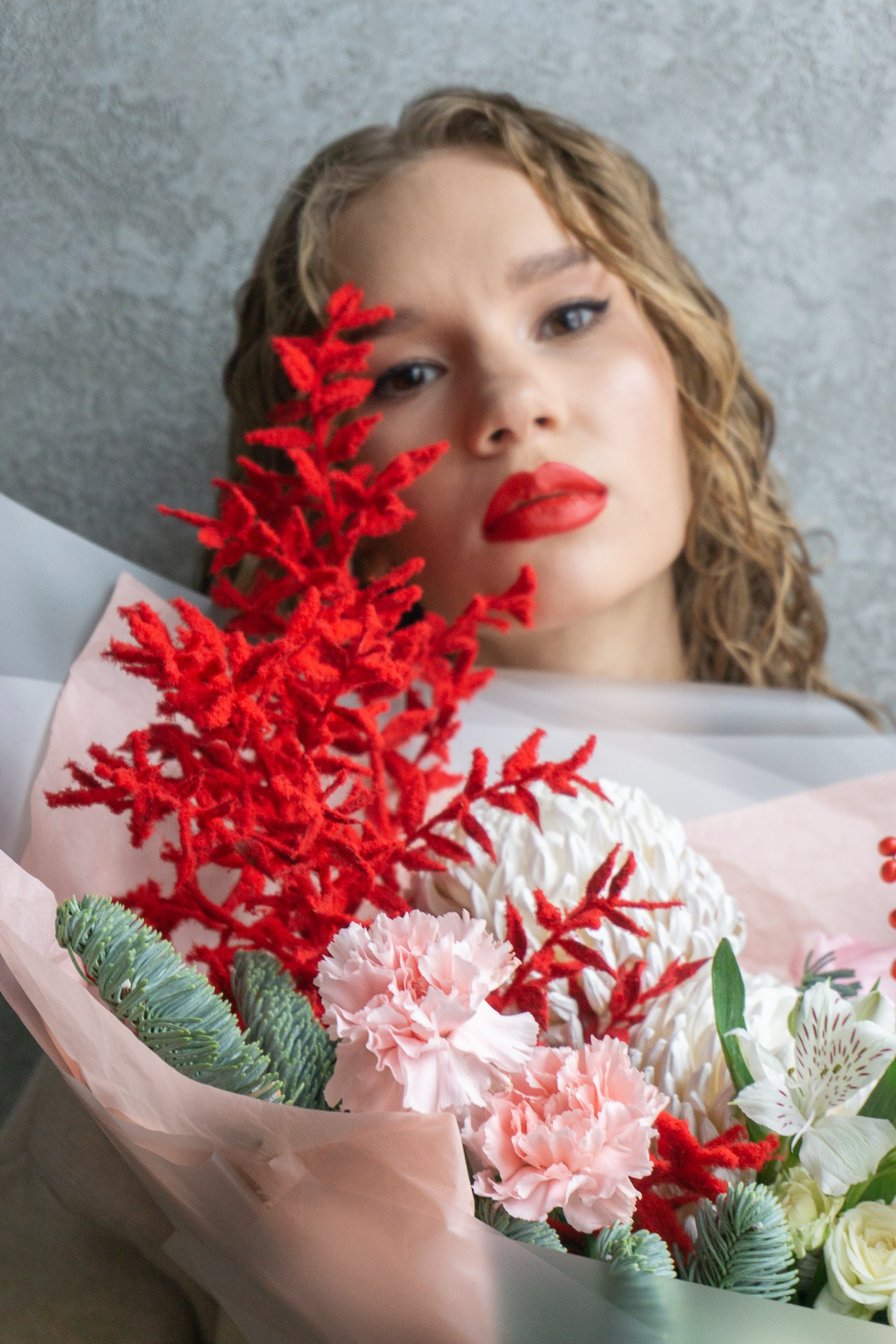 Лиза для «Цветочной лавки». Фотограф в Екатеринбурге Яна Круташова