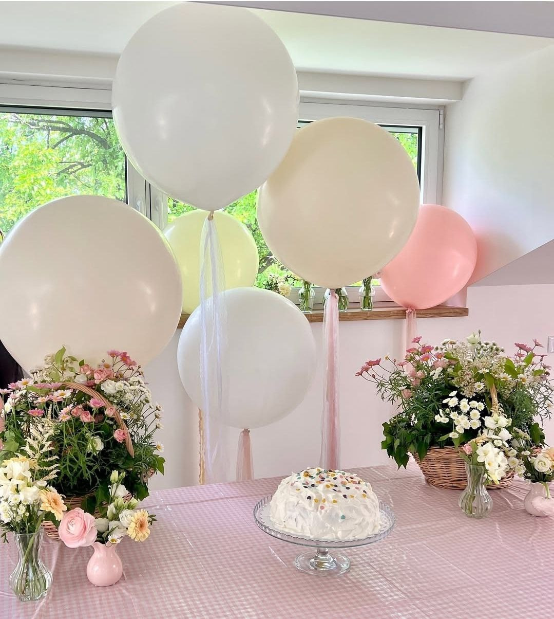 Baloni sa helijimom. Dekoracije balone. Dostava balone. Grad Novi Sad. Balloons and decorations in Serbia. Delivery 24/7