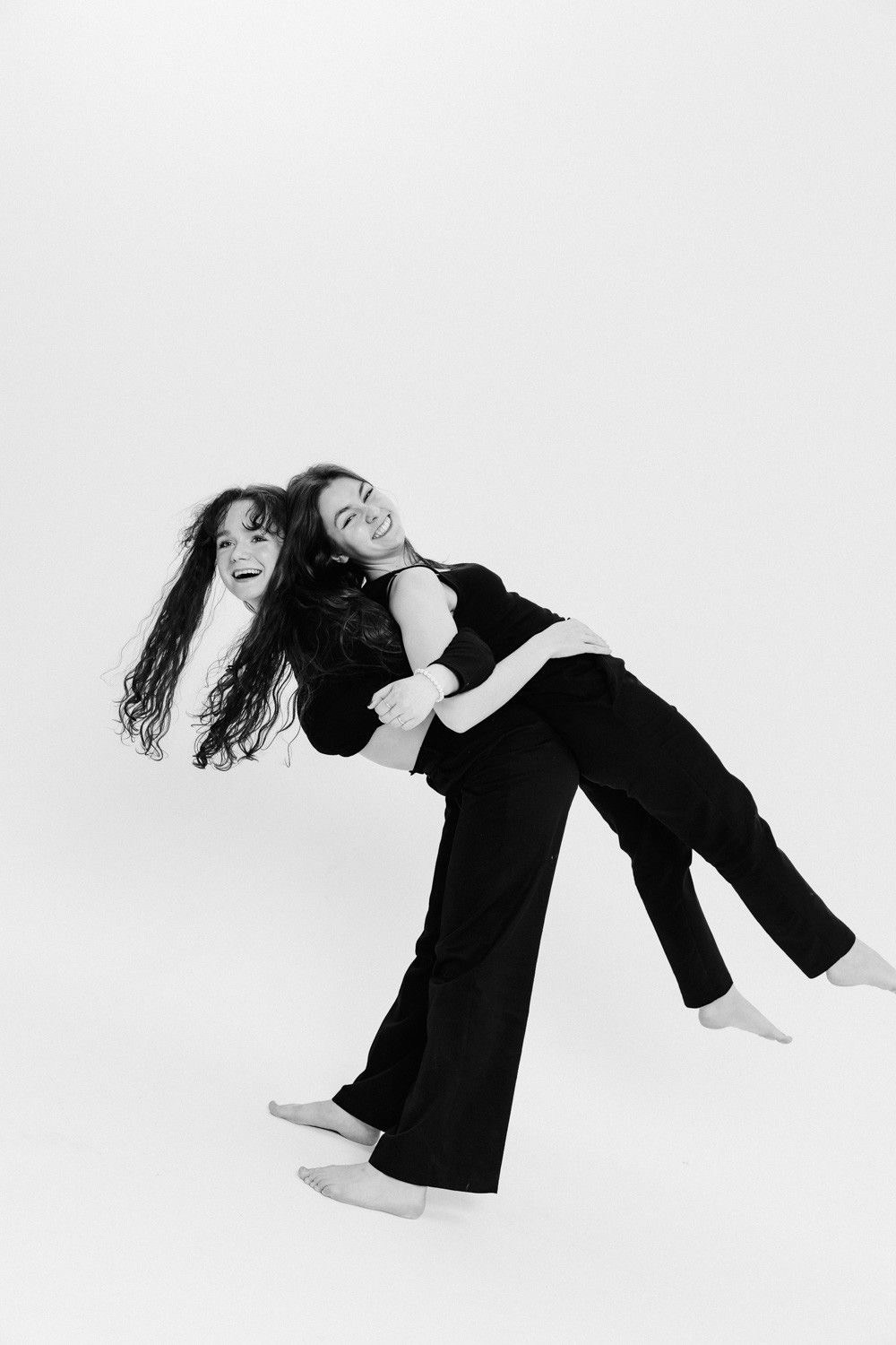 Friends. Услуги