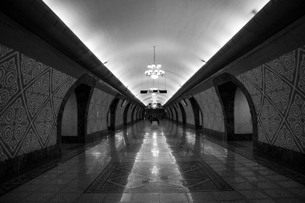 Интерьерная, предметная. BWstudio — фотостудия черно-белой фотографии Алматы. Фотограф Алматы. Фотостудия Алматы