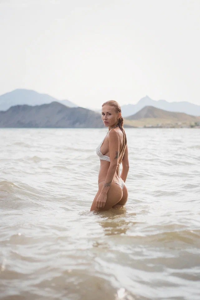 Улица & природа. Модель Москва каталожная и творческая съемка Anna Antlers