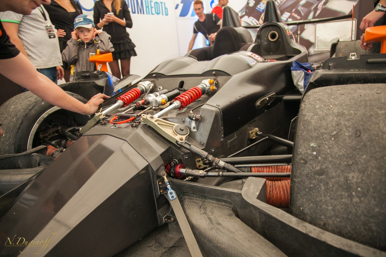 Nissan Nissmo Drive. Профессиональный фотограф Дугинов Николай | Екатеринбург