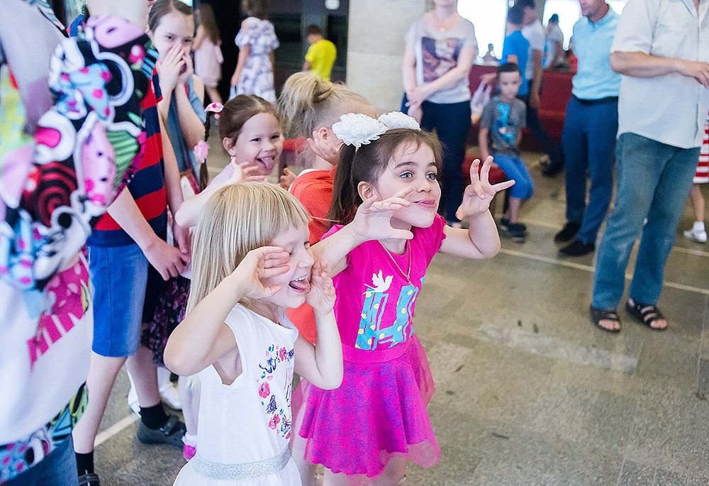 Благотворительный показ ТЮЗ. Детский и семейный фотограф, фотограф мероприятий Нижний Новгород