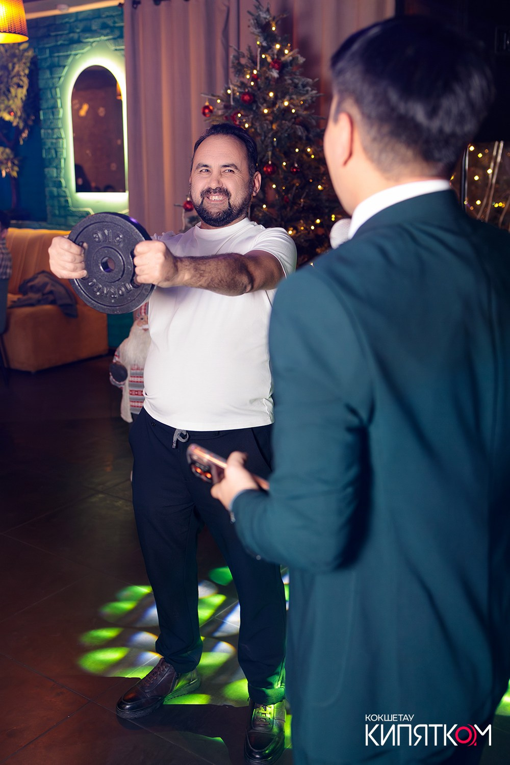 ШАШЛЫЧНЫЙ ДВОР (АБАЯ). КИПЯТКОМ КОКШЕТАУ