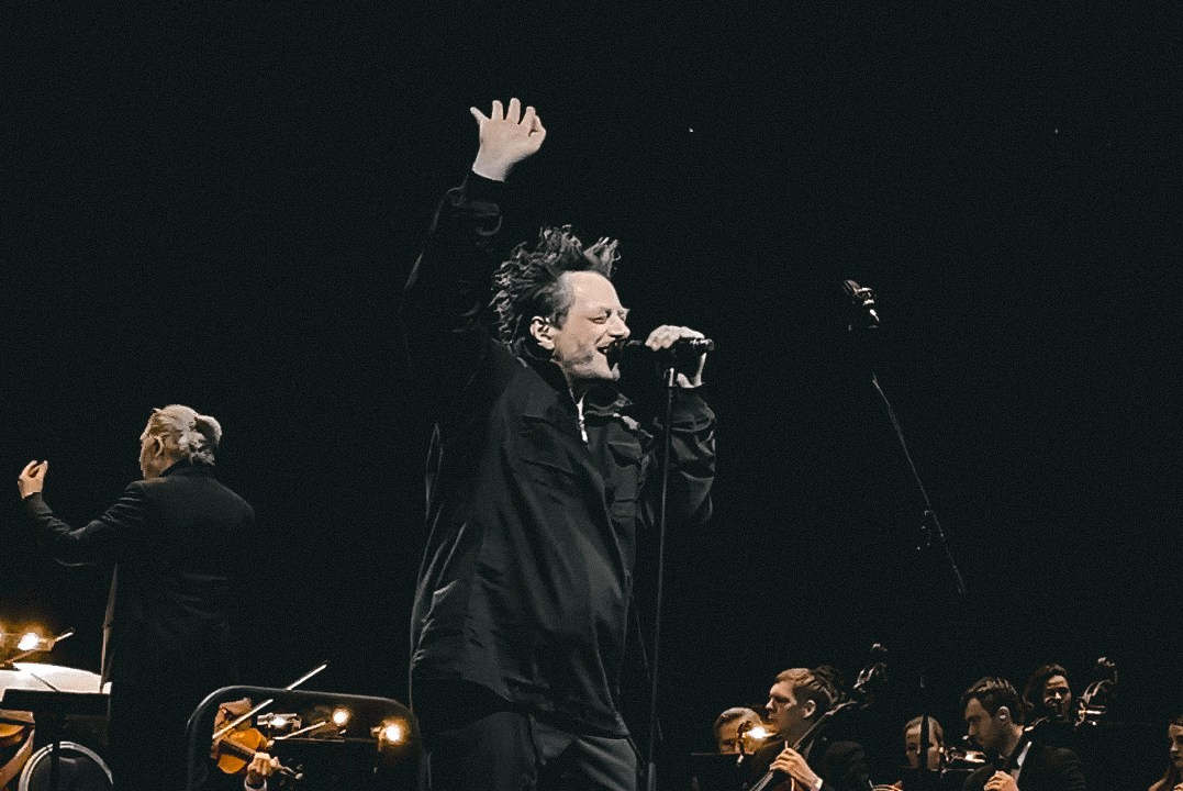 Симфоническое празднество от The Matrixx в честь юбилея «Агаты Кристи». Концертный репортёр Валерия Сафина