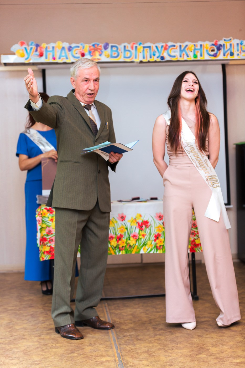 Выпускной в частной школе. Андрей Кровлин — фотограф в Славянке