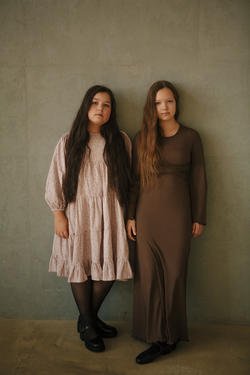 Катя, Николай, Лиза, Ксюша, Аня, Маша, Капитолина. Фотограф Александра Рышкова