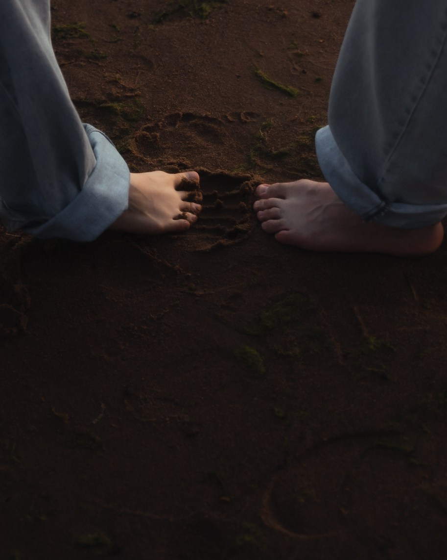 Помещается под рёбрами слева. Свадебный фотограф Питер СПБ Индивидуальные, парные, свадебные съёмки