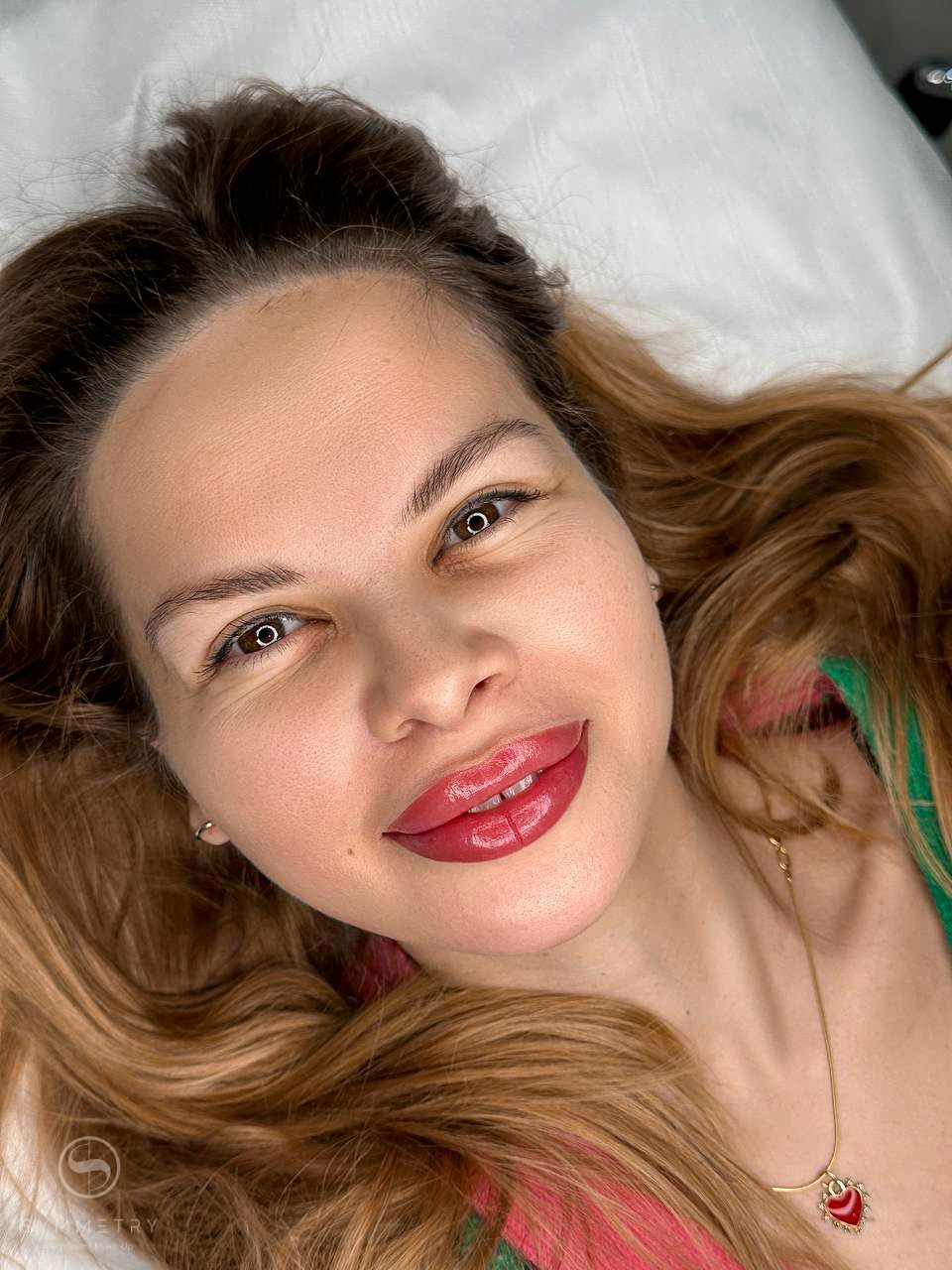 Элла. Студия перманентного макияжа, косметологии и массажа SYMMETRY в Москве, м. Киевская