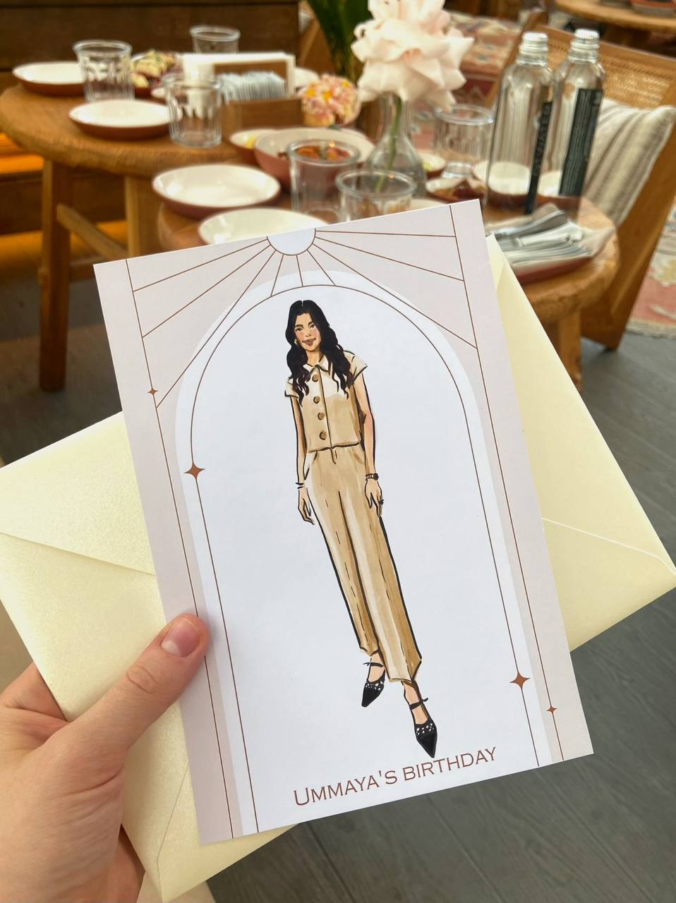 Скетчи  гостей на свадьбах, днях рождениях, праздниках в полный рост. Eventiss art agency| Художники и арт-услуги на мероприятие Москва и МО