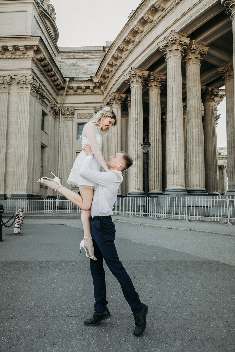 Свадебный фотограф в Санкт Петербурге, Москве. Фотограф крещение венчание в Петербурге! Помогает подобрать храм и посоветовал душевного батюшку в СПб