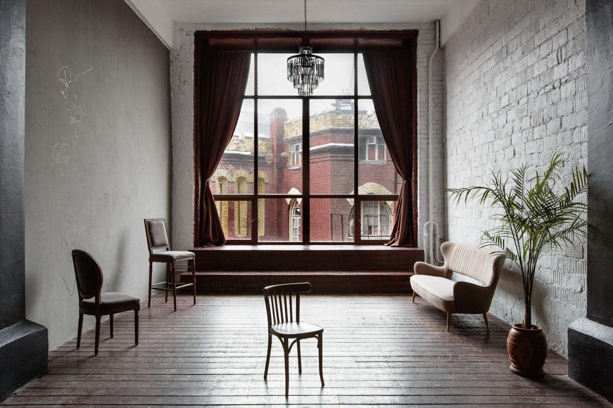 Студия Москва. Зал Brick. Контент фотограф в Москве Кати Федотова