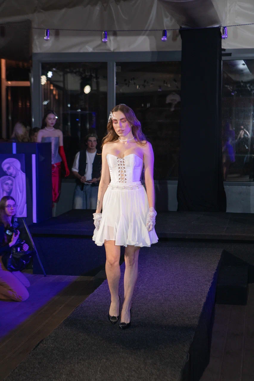 Стилизация выставок/показов. Стилист и имиджмейкер в Москве. Сталина Тамара