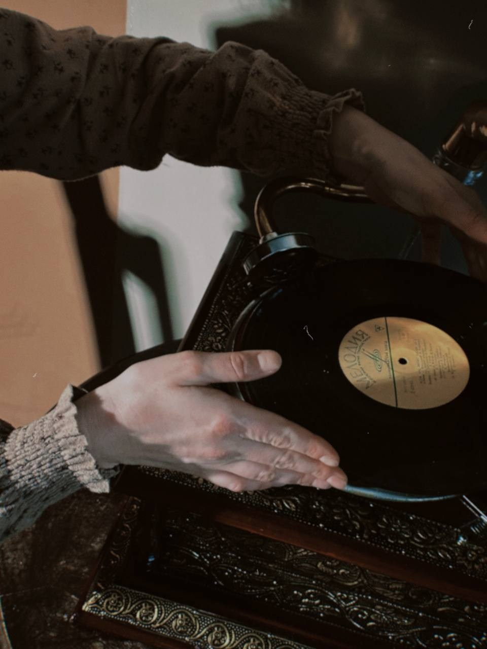 Алёна. Hmliber — фотограф и контент-креатор из Петербурга