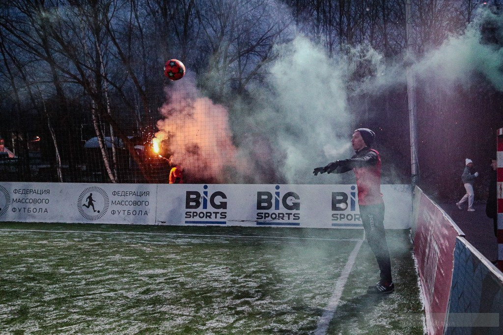 Футбол, ЛФЛ. Фотограф в Москве портреты | репортажи | спорт