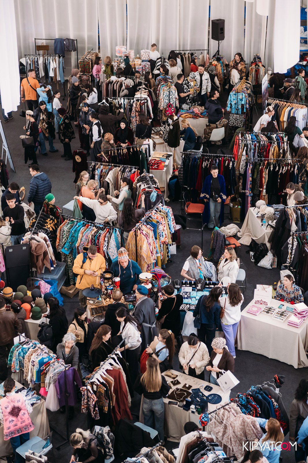 ETHNO POP-UP STORE NAURYZ B SADU ARENA. КИПЯТКОМ АЛМАТЫ!