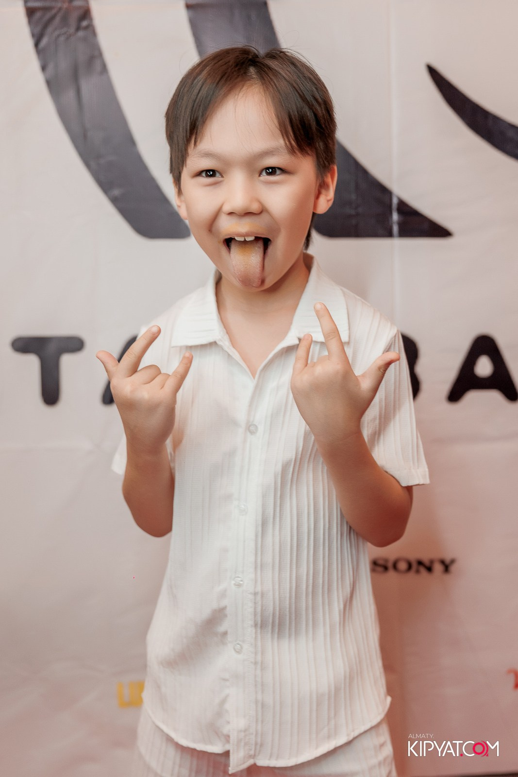 ПРЕЗЕНТАЦИЯ 10 ГРУППЫ КИНОПРОЕКТА STARBALALAR. КИПЯТКОМ АЛМАТЫ!