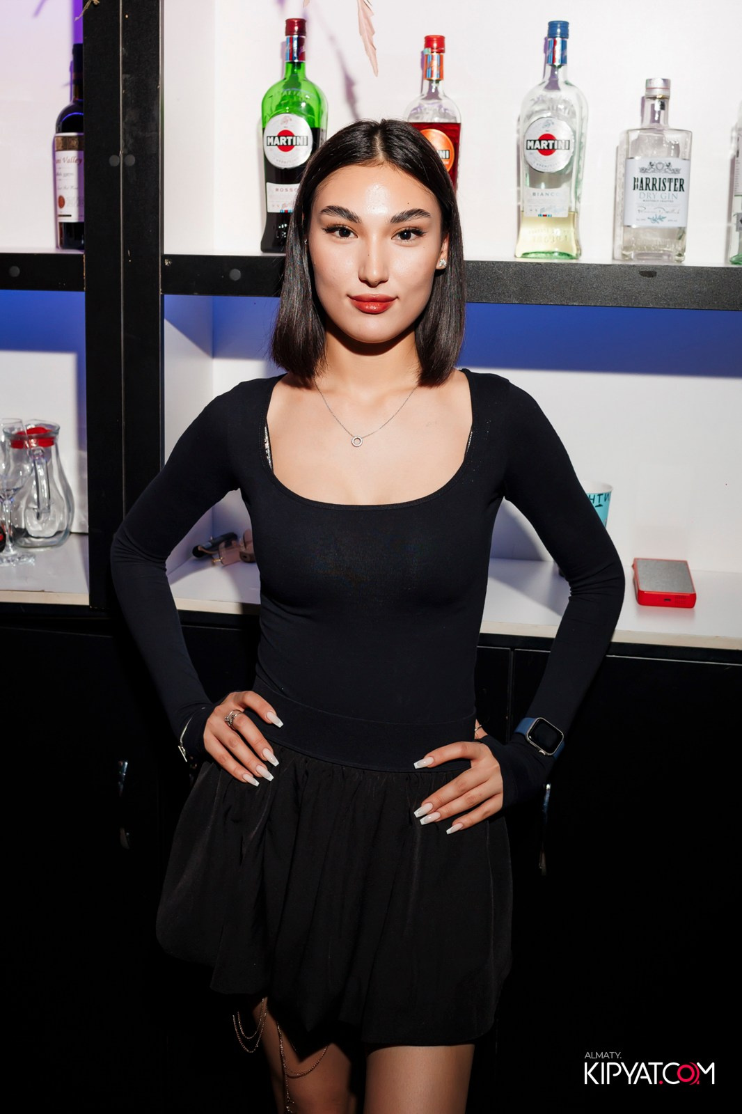 UYAT EMES BAR. КИПЯТКОМ АЛМАТЫ!