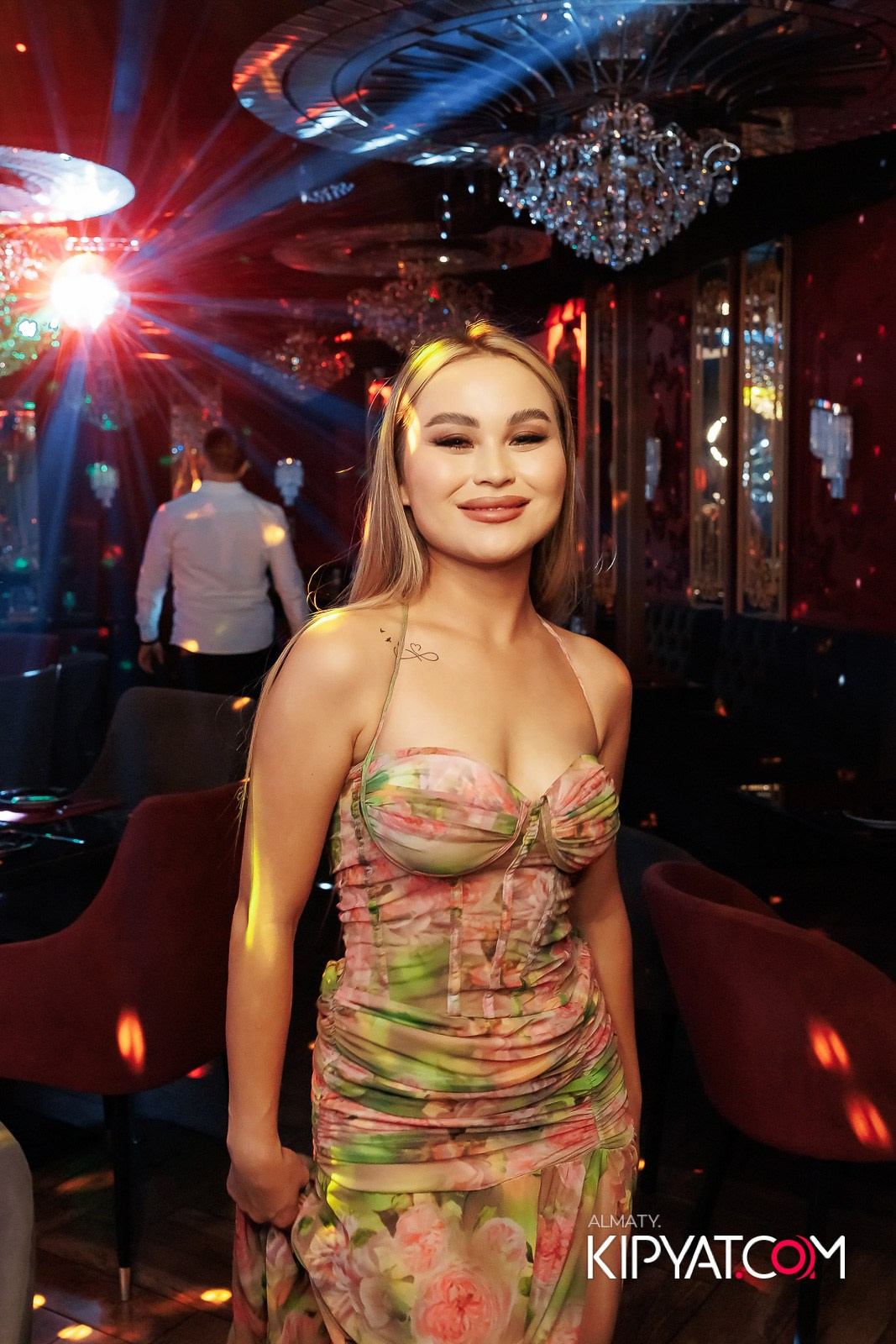 ЗАЯ, НА БИС. КИПЯТКОМ АЛМАТЫ!