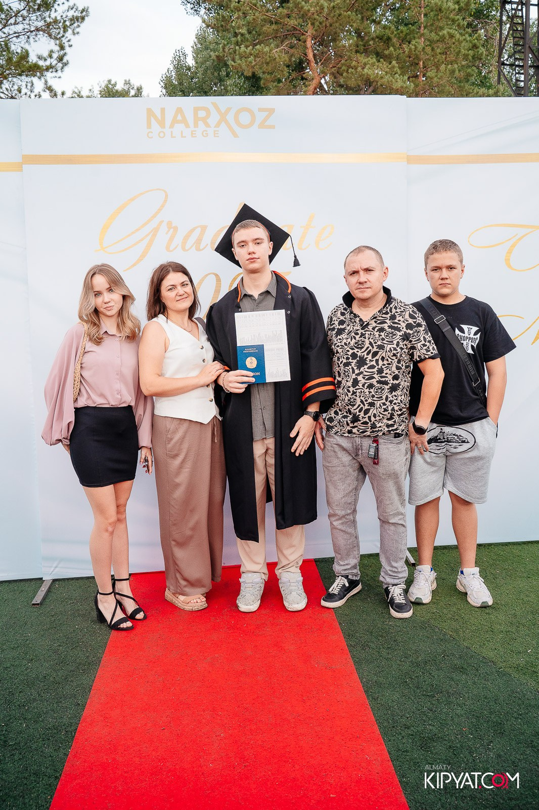 ВРУЧЕНИЕ ДИПЛОМОВ — НАРХОЗ КОЛЛЕДЖ. Part 1. КИПЯТКОМ АЛМАТЫ!