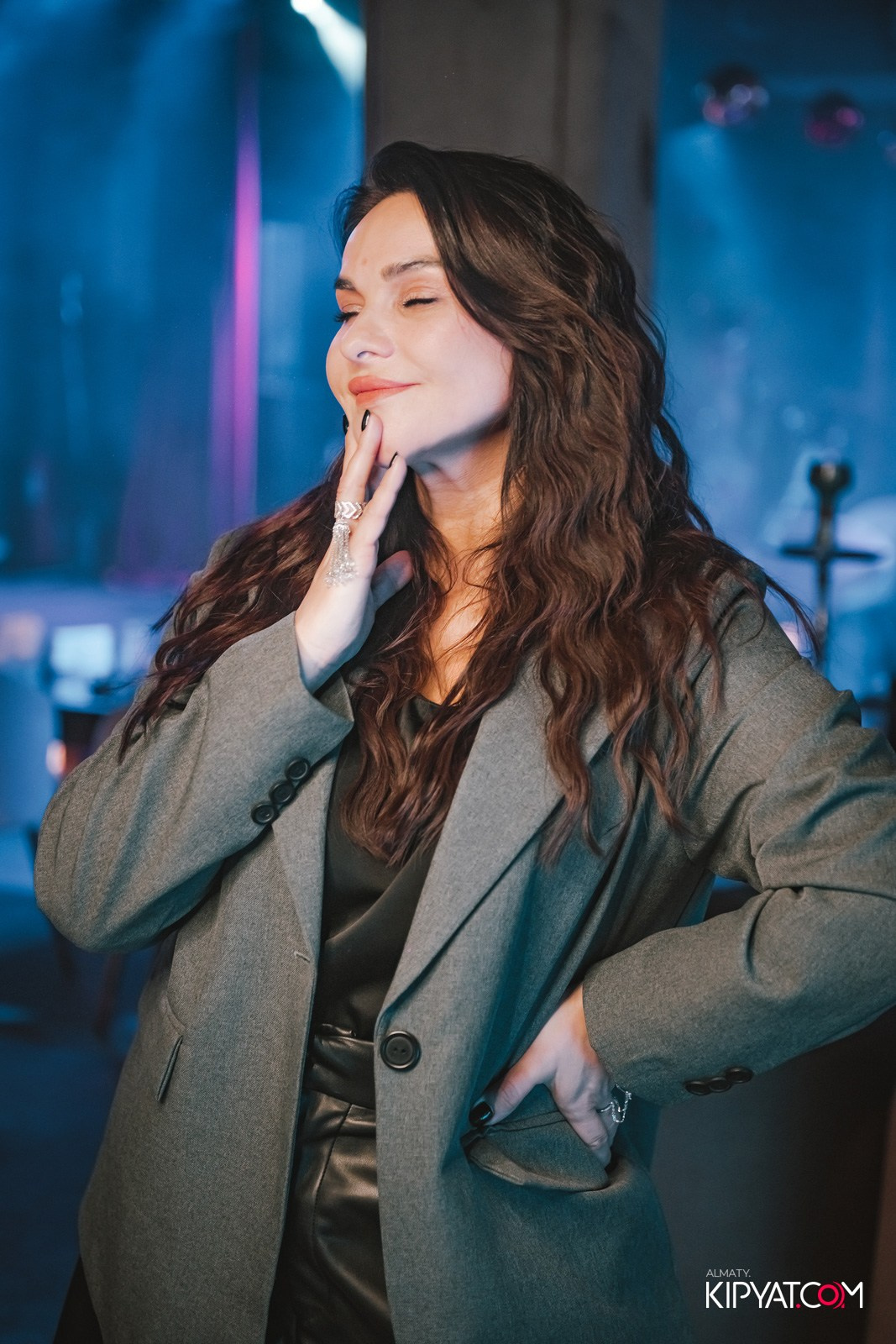 LAUREATE GRANDE CAFE. КИПЯТКОМ АЛМАТЫ!