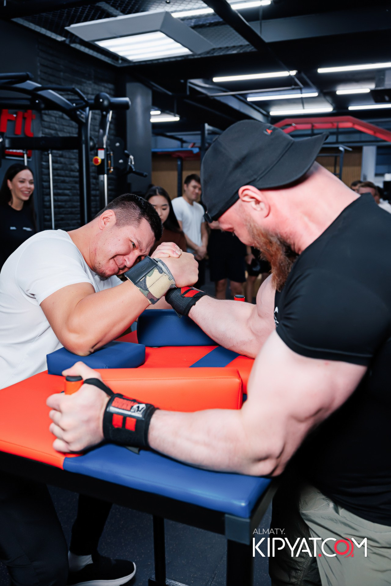 ДЕНЬ РОЖДЕНИЯ ФИТНЕС КЛУБА FITNESS BLITZ. КИПЯТКОМ АЛМАТЫ!