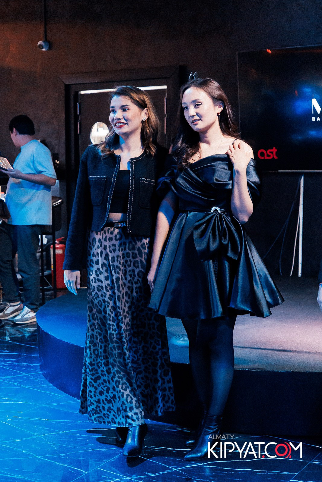 MOOD KARAOKE &TERRACE. КИПЯТКОМ АЛМАТЫ!