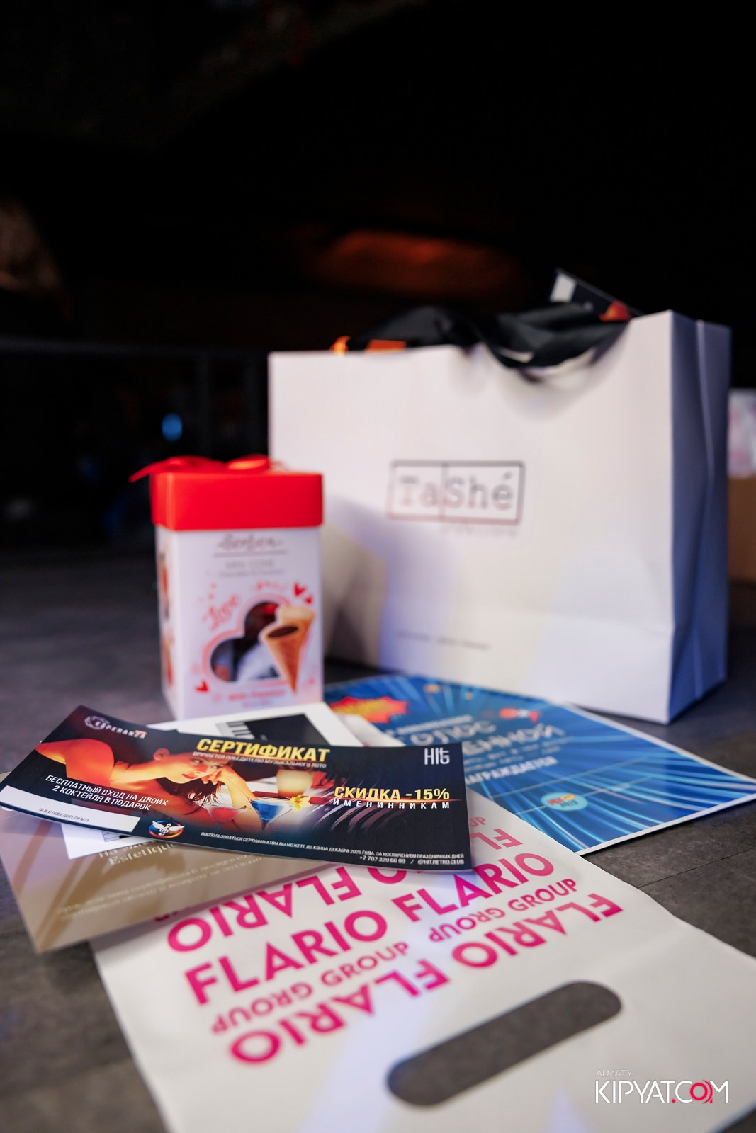 МУЗЫКАЛЬНОЕ ЛОТО В HIT RETRO. КИПЯТКОМ АЛМАТЫ! Фотосъемка мероприятий в Алматы