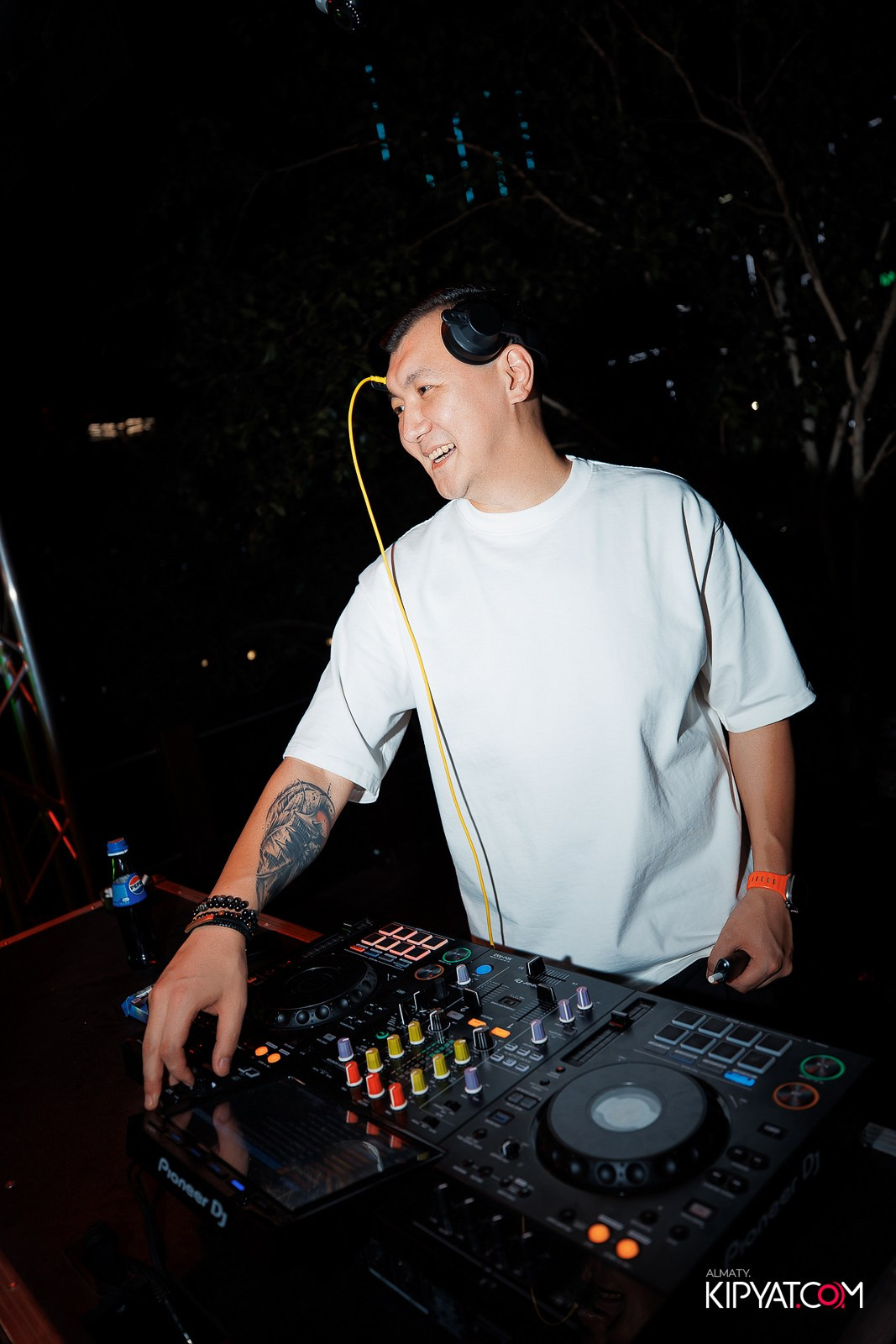 EVENT BAR. КИПЯТКОМ АЛМАТЫ!