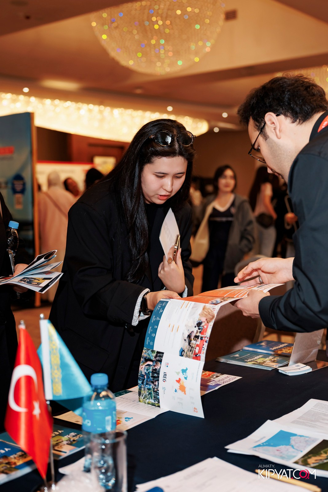 ВЫСТАВКА ТУРЕЦКИХ УНИВЕРСИТЕТОВ. КИПЯТКОМ АЛМАТЫ! Фотосъемка мероприятий в Алматы