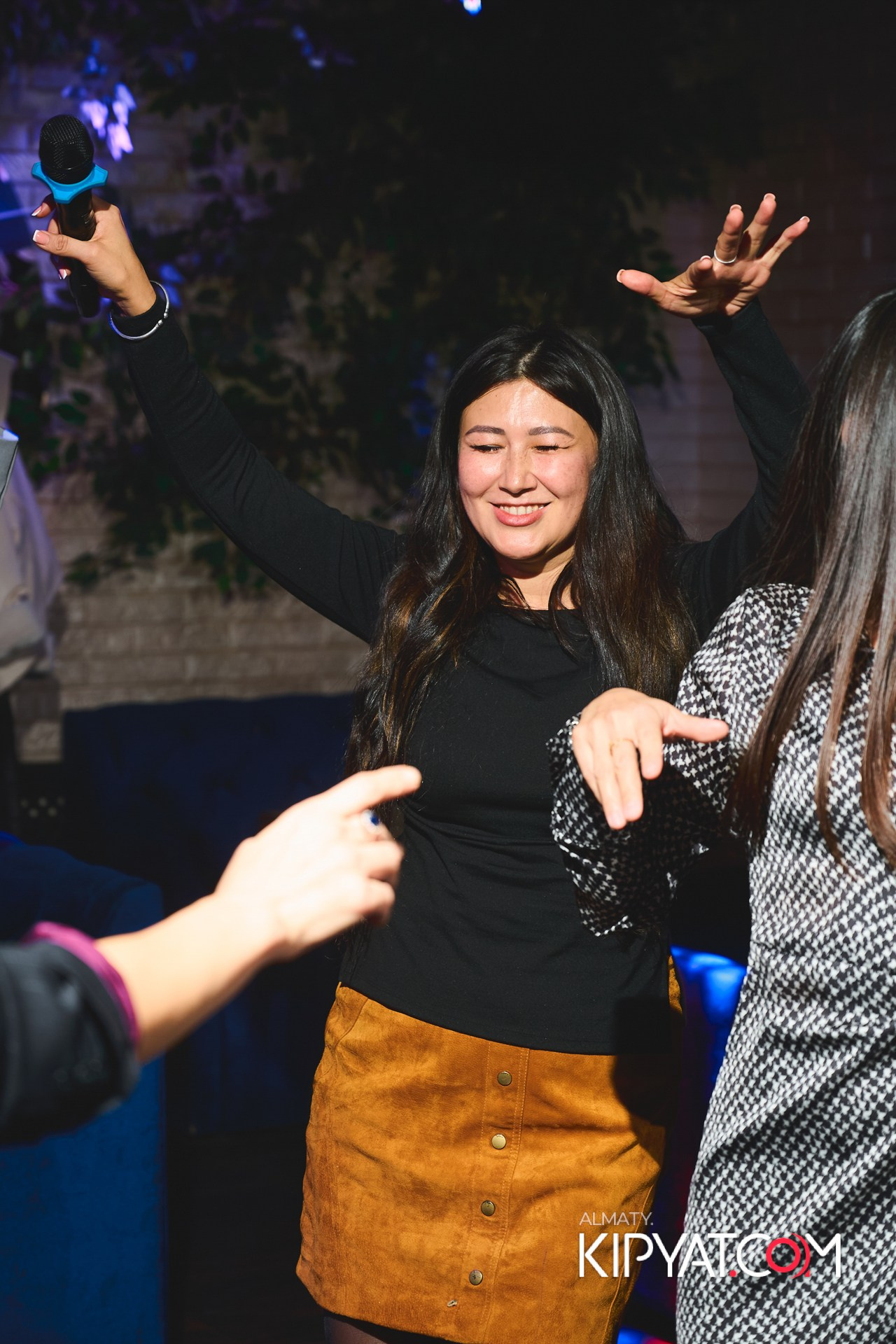 УХО И МЕДВЕДЬ НА САИНА. КИПЯТКОМ АЛМАТЫ!