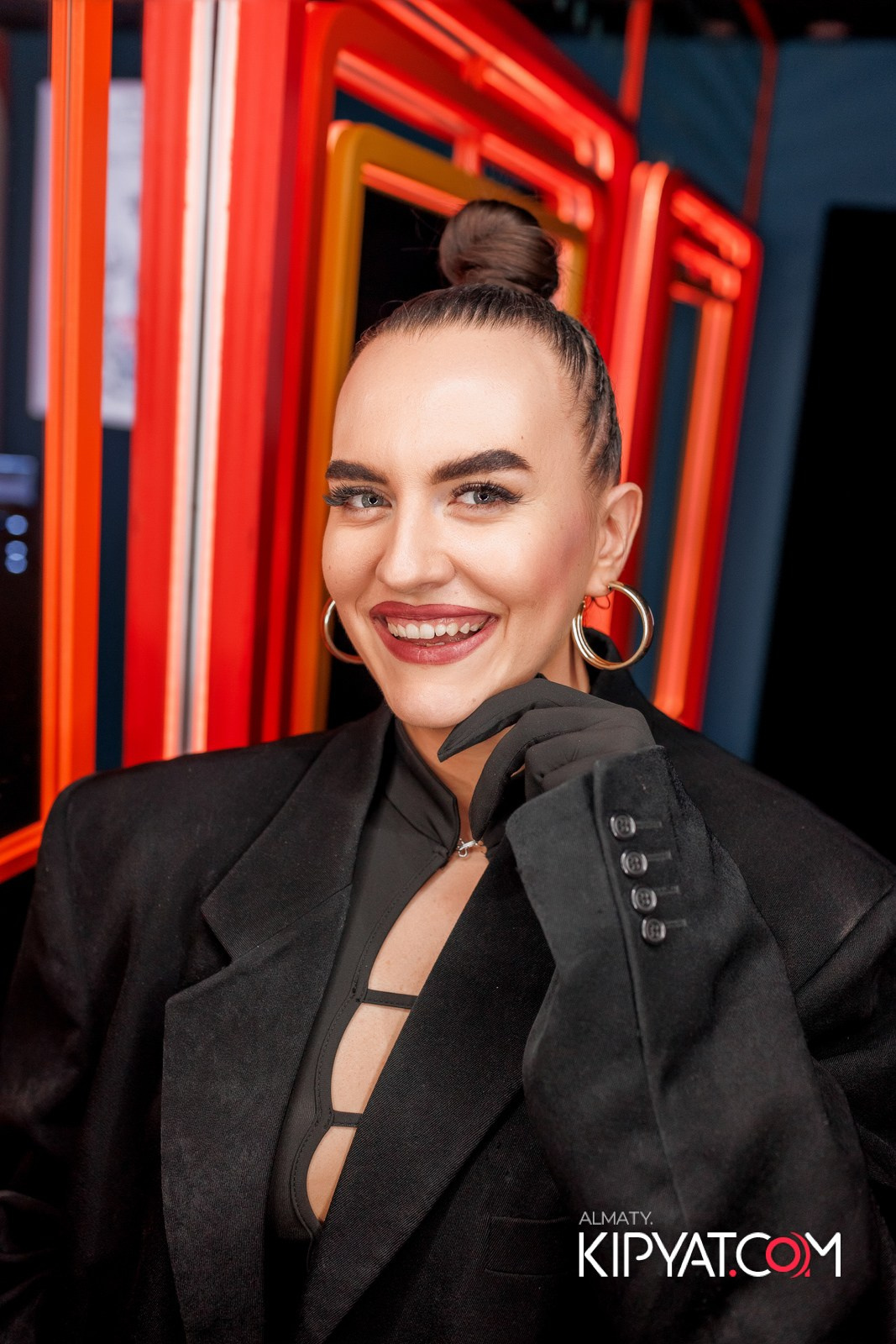 SANTA BARBARA. КИПЯТКОМ АЛМАТЫ!