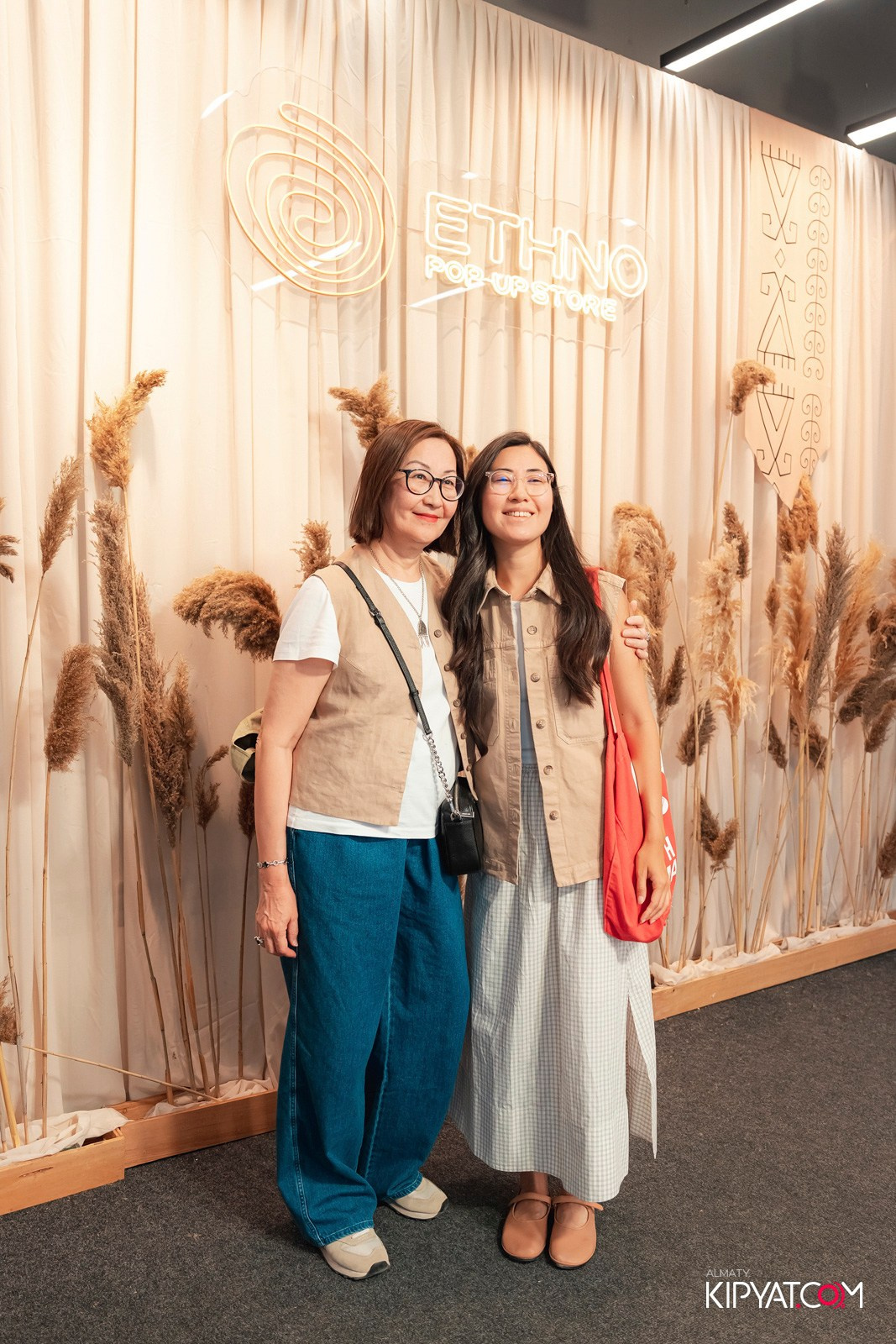 ETHNO POP-UP STORE, SABANTOI B SADU ARENA. КИПЯТКОМ АЛМАТЫ!