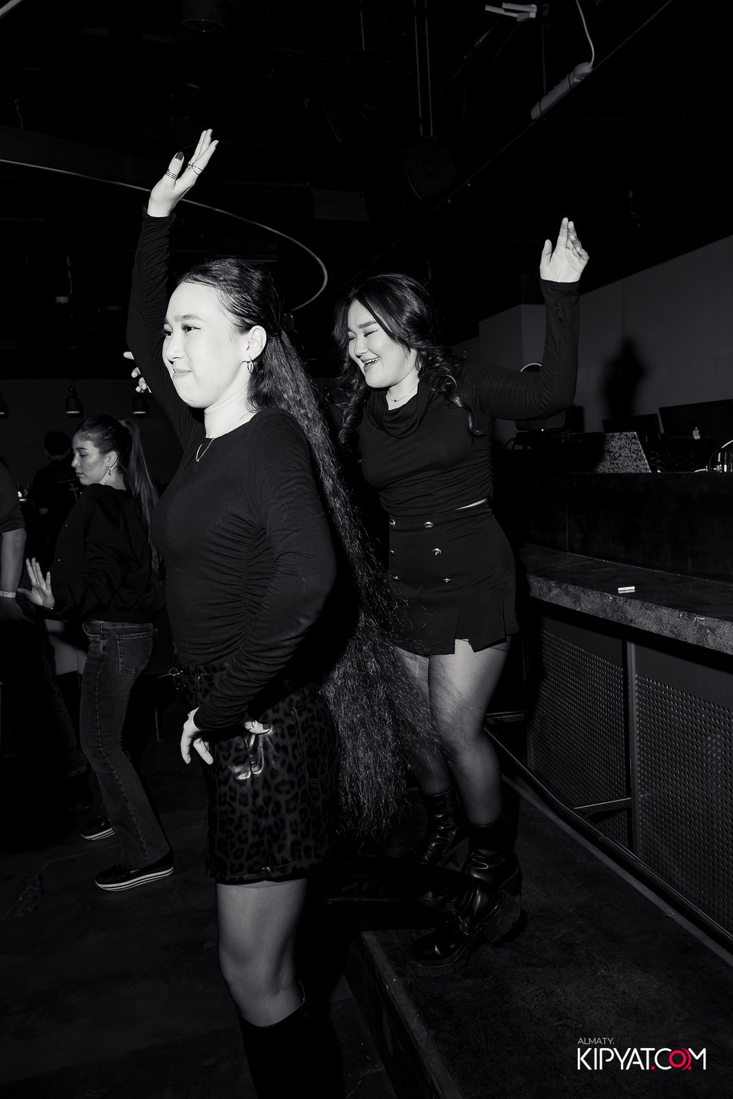 EVENT BAR. КИПЯТКОМ АЛМАТЫ!