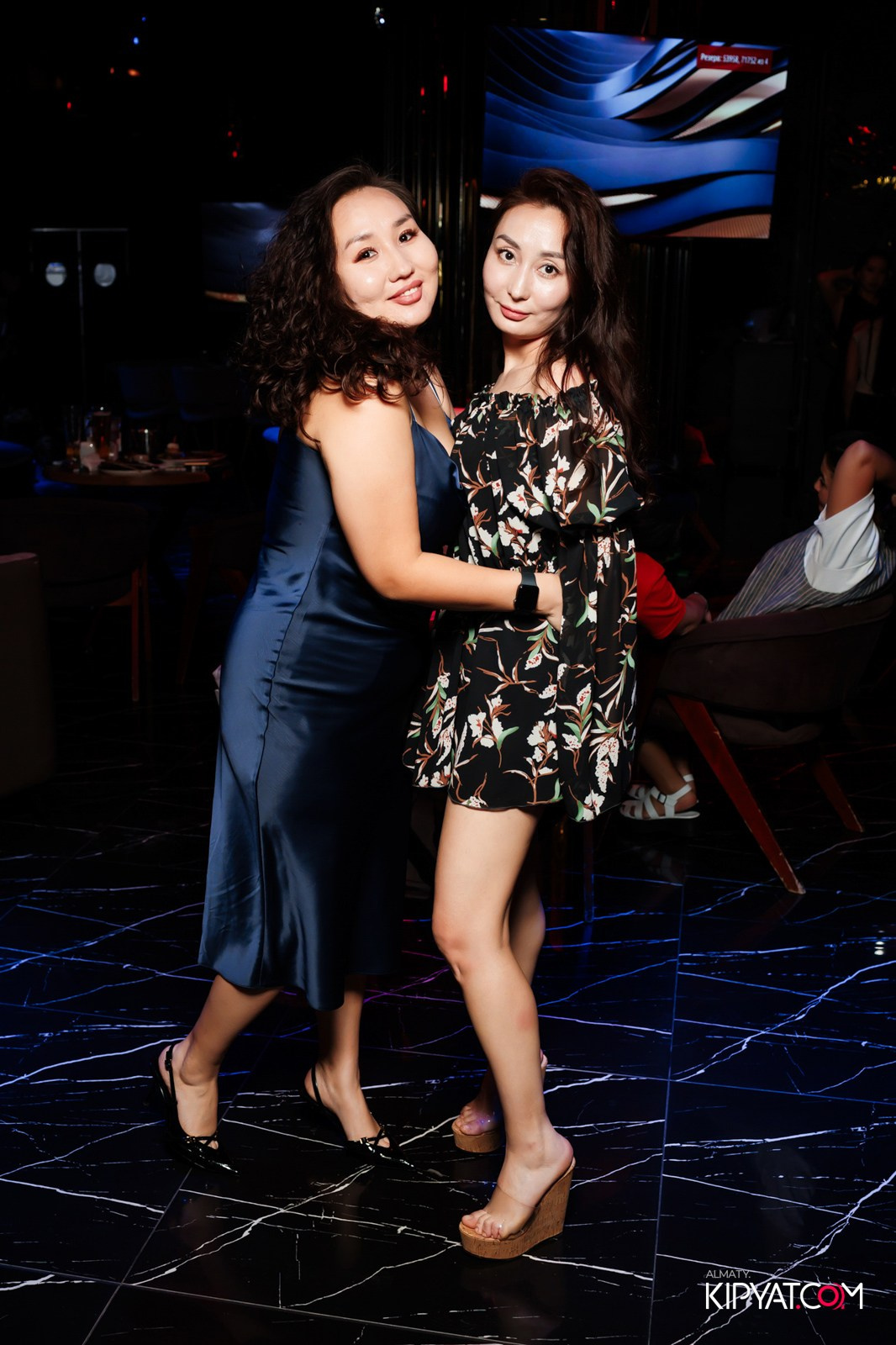 MOOD KARAOKE & TERRACE. КИПЯТКОМ АЛМАТЫ!