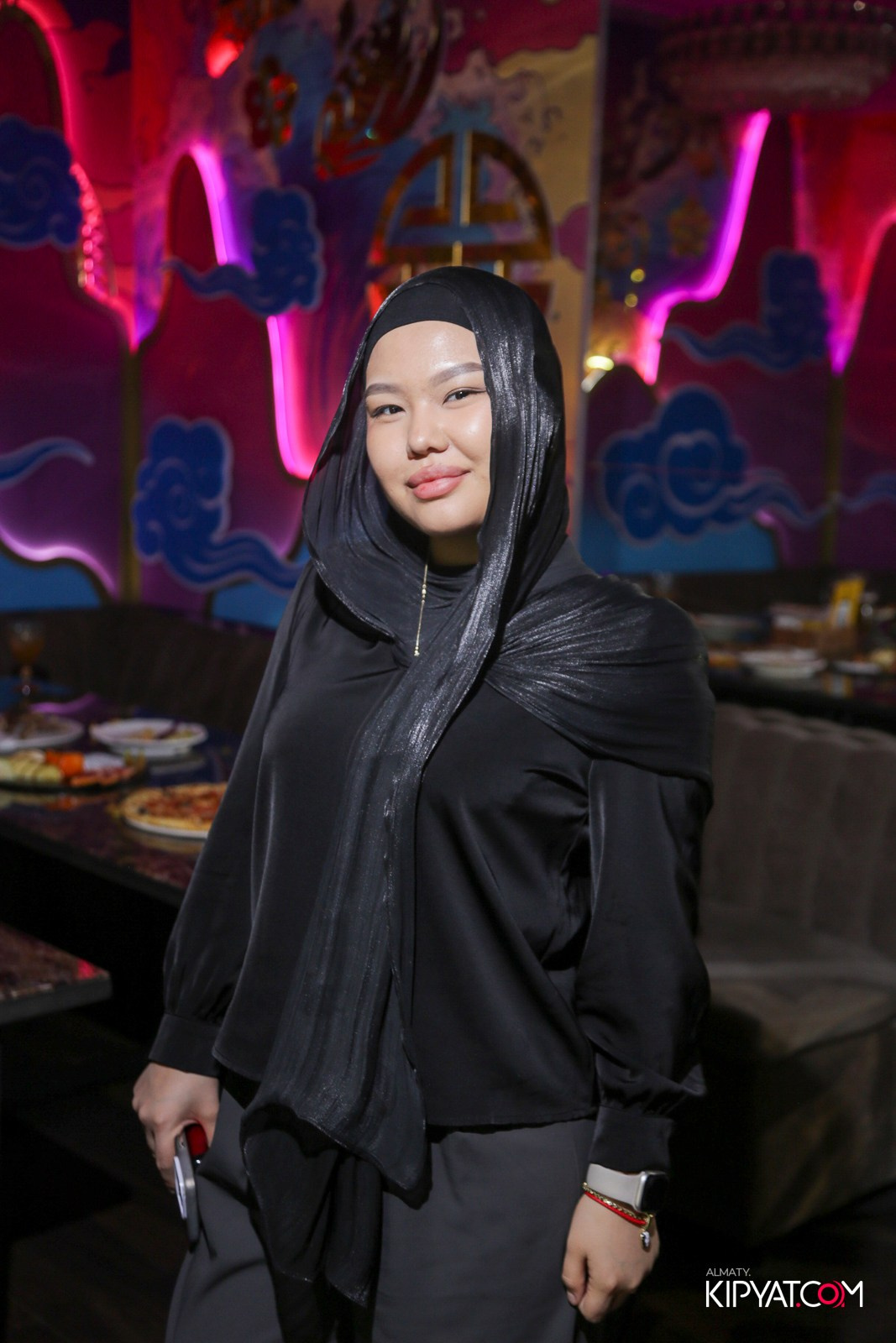 УХО И МЕДВЕДЬ НА САИНА. КИПЯТКОМ АЛМАТЫ! Фотосъемка мероприятий в Алматы