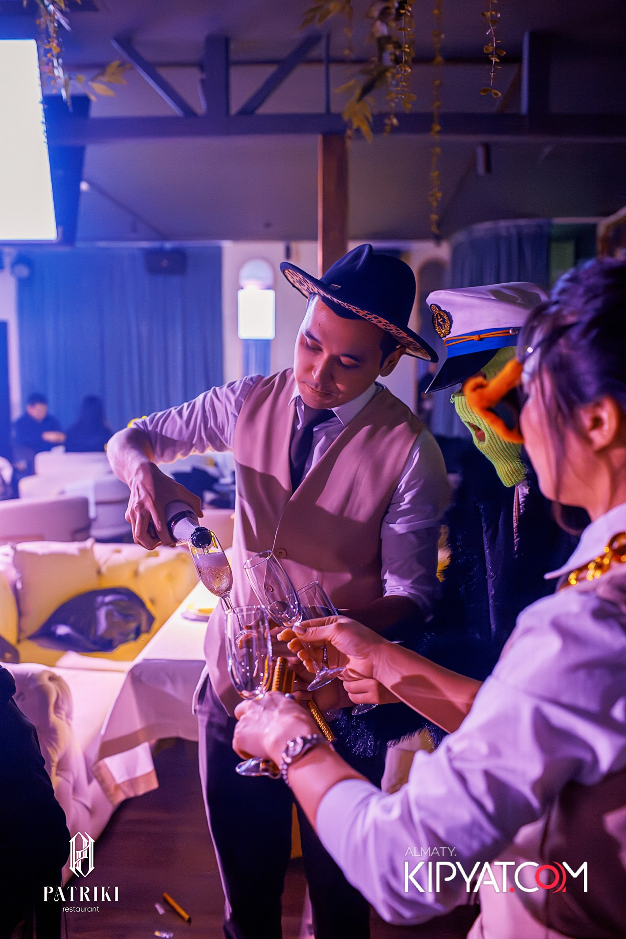 PATRIKI RESTAURANT. КИПЯТКОМ АЛМАТЫ!