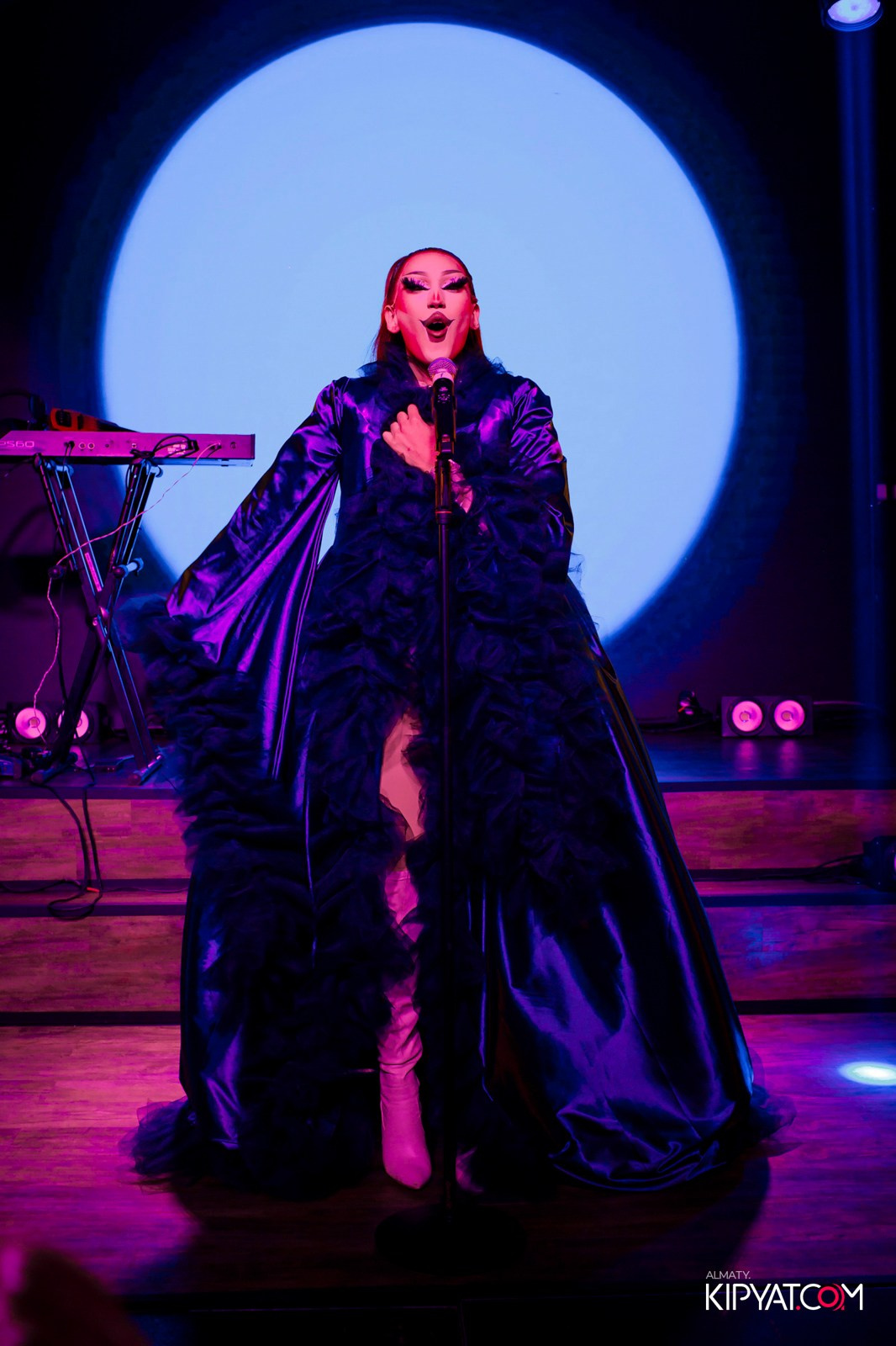 НОЧНОЙ КЛУБ ICON. КИПЯТКОМ АЛМАТЫ!