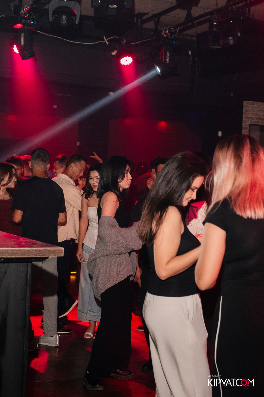 ARAGOSTA. КИПЯТКОМ АЛМАТЫ!