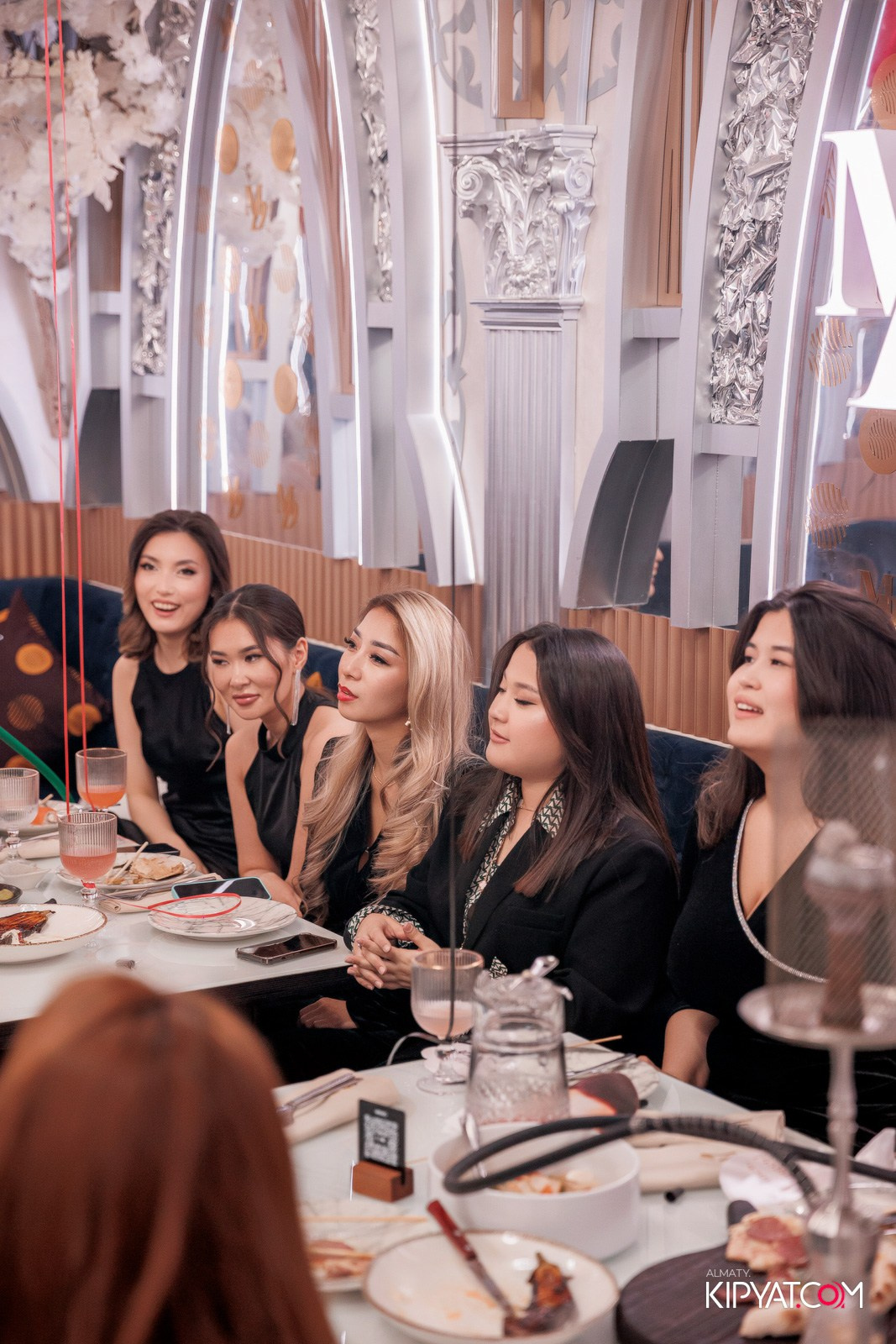 MOOD KARAOKE & TERRACE. КИПЯТКОМ АЛМАТЫ!